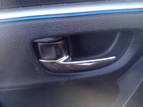 229.to1e14 Toyota Corolla 2014 Door Handle Interior 26655130 229.to1e14 Toyota Corolla 2014 Door Handle Interior 26655130