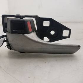 229.to1j13 Toyota 2013 Camry Le Driver Side Front Interior Door Handle Assembly