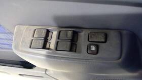 641.to1197 Toyota Rav 4 1997 Front Door Switch 3764039