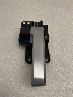 69205-0c050 Toyota 2015 Sequoia Rear Right Passenger Side Interior Door Handle Oem