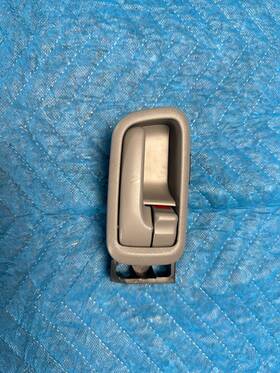6920560110 Toyota Land Cruiser Rear Door Inside Handle Passengers Gray La10 2003-2007 Oem
