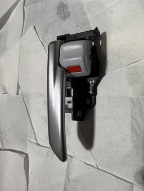 69274-33060 Toyota 2022-2024 Corolla Sedan Rear Left Side Interior Door Handle Oem