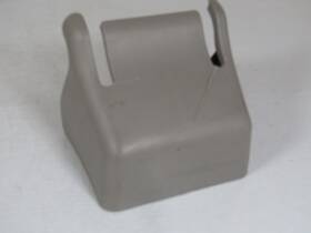 71692-00010 Toyota 71692-0c010 2001-2007 Sequoia 2nd Row Lh Or Rh Seat Floor Hinge Cover Oem