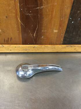 621770 Triumph Tr6 Original Interior Door Opening Handle. #621770. Used. Kt1158