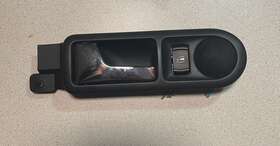 1j4-839-113-c Volkswagen 1999-2004 Passat / 00 Jetta Left Rear Interior Door Handle