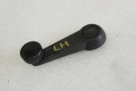 226.vw1g82 Volkswagen 1980 1981 1982 1983 Rabbit Pickup Left Driver Door Window Crank