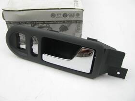 3b1837114aa75r Vw Audi New - Oem Front Right Interior Door Handle 2001-05 Passat