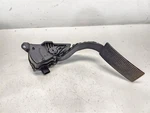 2007 Chevrolet Silverado 2500 (8.1L / At) Accelerator Pedal Dbw Drive By Wire. Fixed Price $71.19.