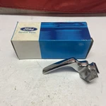 Nos Oem 1986-1991 Ford Taurus Interior Door Handle Lh Chrome E9DZ-5422601-A. Fixed Price $15.00.