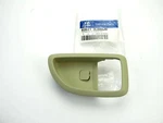 Genuine Brand New Hyundai Grandeur 2005-2006 Housing-door Inside Handle Rh. Fixed Price $36.57.