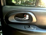 Passenger Right Rear Inner Door Handle Fits 06 Trailblazer Ext 147507. Fixed Price $35.00.