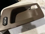 06 07 Cadillac Cts Driver Lh Front Interior Door Handle Bezel & Switch 15824444. Fixed Price $21.21.