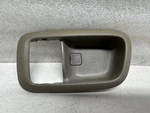 T0638 2001-2003 Toyota Prius Front Left Interior Door Handle Trim 69278-47010. Fixed Price $19.99.