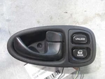 2000 Saturn Series Passenger Side Front Inner Door Handle. Fixed Price $62.49.