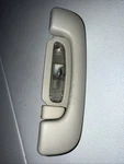 2011 Jeep Grand Cherokee Rear Right Upper Overhead Roof Grab Handle & Light Oem. Fixed Price $65.00.