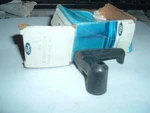 1980-1996 Ford F150 F250 F350 Bronco Lh Vent Window Handle New E0TZ-1022917-A. Fixed Price $14.00.