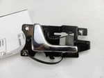 2004 Land Rover Discovery Rear Right Side Interior Door Handle 9497. Fixed Price $42.29.