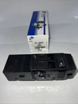 2005 Dodge Dakota Driver Front Lh Door Window Switch Cab 56049638AD 53-48237. Fixed Price $76.46.