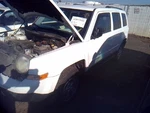 Patriot 2015 Door Handle Interior 30898125. Fixed Price $92.25.