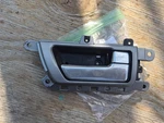 Genuine Inside Door Handle Front Right Passenger Oem Kia Borrego 2009-2011. Fixed Price $39.99.