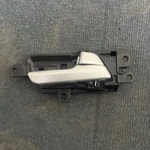 17-22 Kia Sportage Right Front Interior Door Handle Oem P/n 82623-D9000. Fixed Price $40.00.